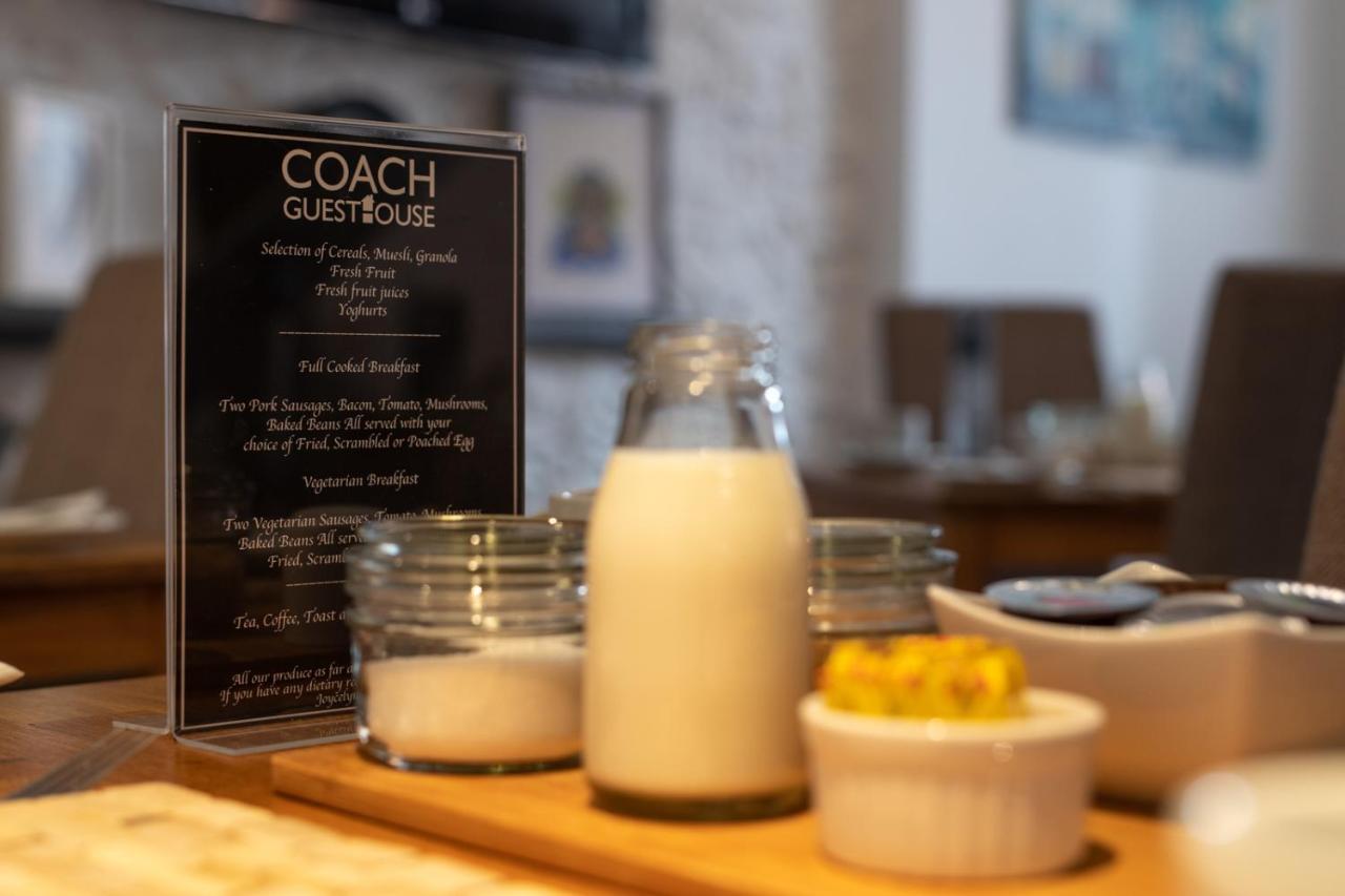 Coach Guest House Тенби Екстериор снимка