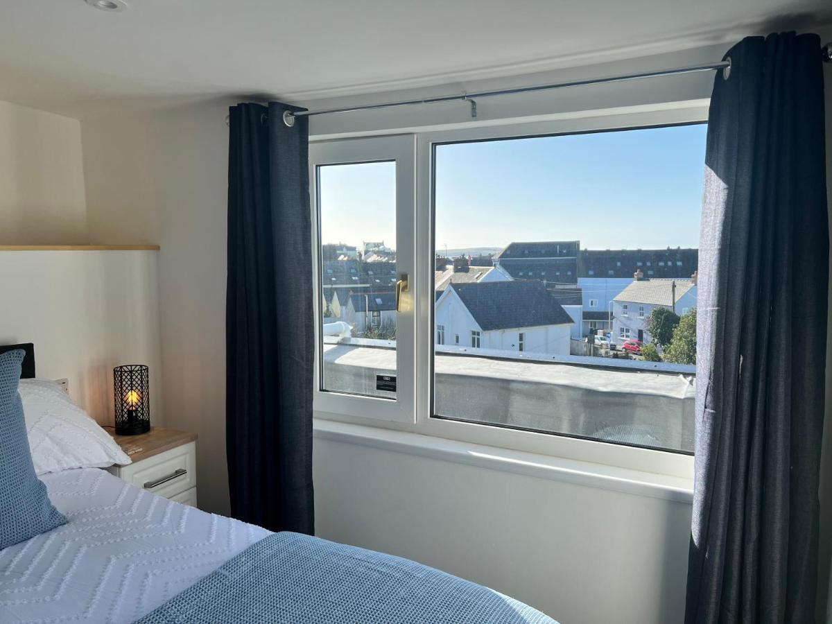 Coach Guest House Тенби Екстериор снимка